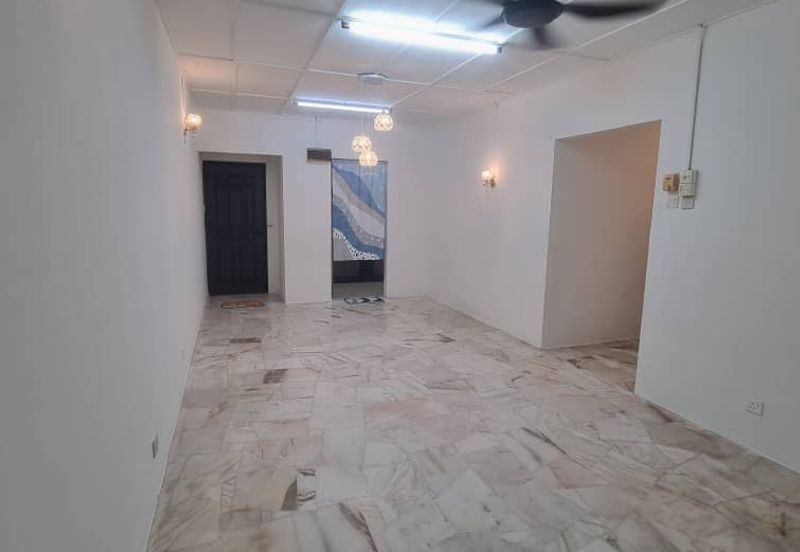 Saraka Apartment