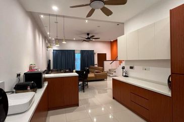 Scarlet @ Bandar Rimbayu