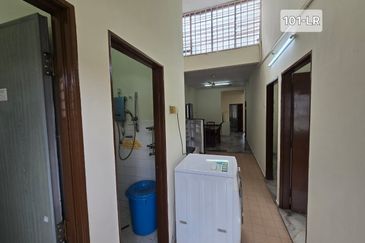 Taman Tepi Sungai ( Taman Teluk Pulai Indah )