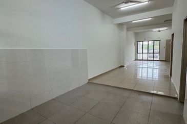 Taman Ehsan Jaya, Pendamaran