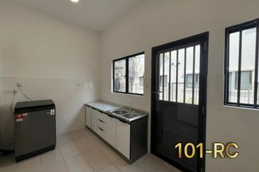 Bywater Homes Type Auritum Setia Utama 3