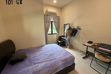 Scarlet @ Bandar Rimbayu