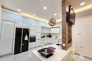 Setia Indah 9, Setia Alam