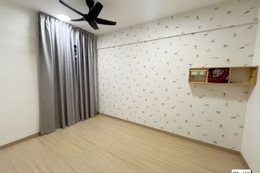 Adria Residence @ Gravit8