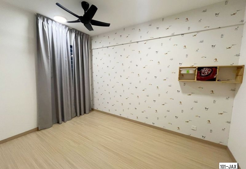 Adria Residence @ Gravit8