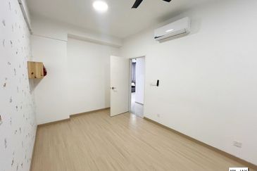 Adria Residence @ Gravit8