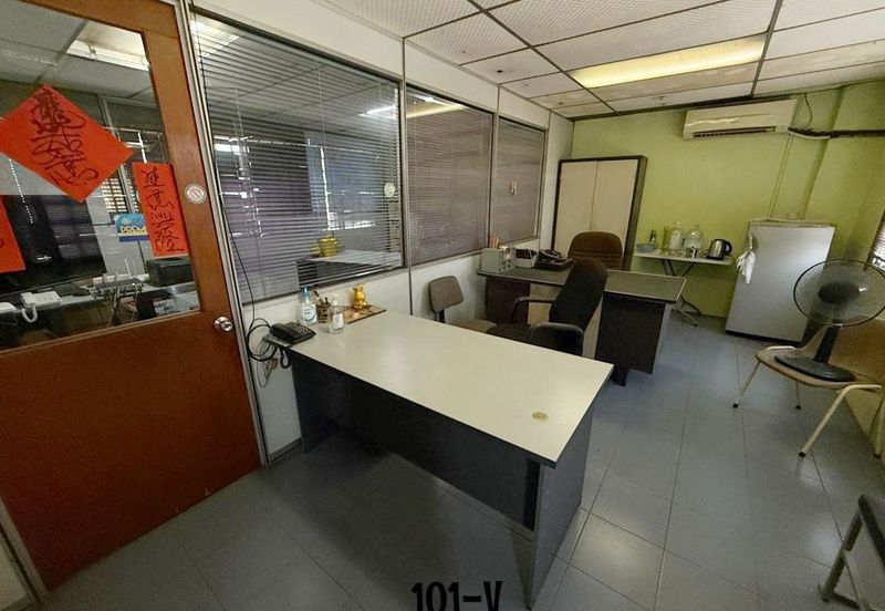 Batu 5 1/2, Off Jalan Meru