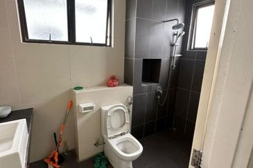 Taman Pendamar Permai, Port Klang Double Storey Town House [BRAND NEW UNIT] FOR RENT