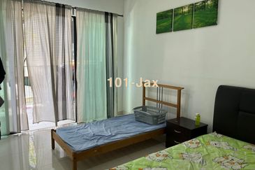 Duta Villa, Setia Alam