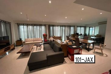 Duta Villa, Setia Alam