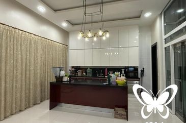 Duta Villa, Setia Alam