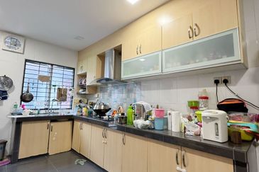 Jalan Makyong, Bandar Bukit Raja