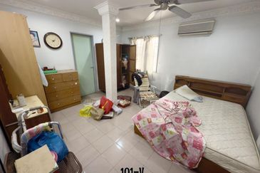 Taman Teluk Gedung Indah