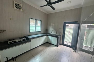 Duta Villa, Setia Alam