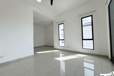 Setia Alam Setia Utama 1