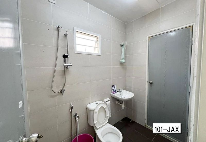 Taman Ehsan Jaya, Pendamaran