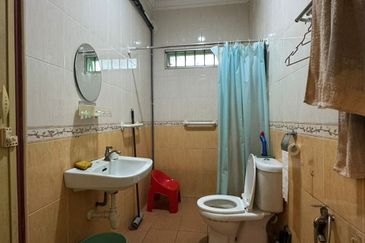 Taman Tepi Sungai ( Taman Teluk Pulai Indah )