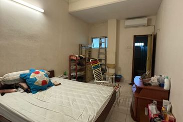 Taman Tepi Sungai ( Taman Teluk Pulai Indah )