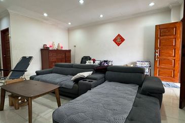 Taman Tepi Sungai ( Taman Teluk Pulai Indah )