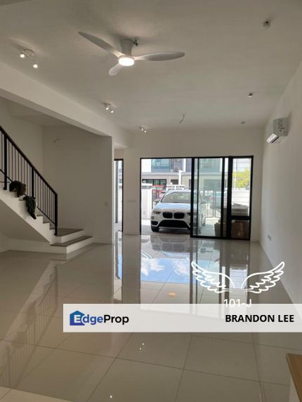 Nadira 1, Bandar Bukit Raja Klang Double Storey Terrace House [HOT SALE], Selangor, Klang