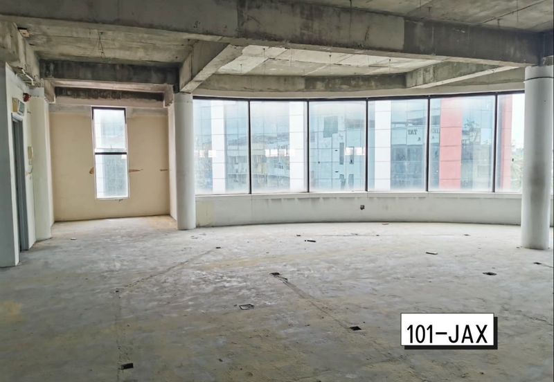 Jalan Raja Bot Klang (Near Restoran Boston) 4 Storey + Roof Top Corner Commercial Building [FOR SALE]