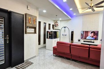 Setia Indah 9, Setia Alam