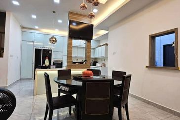 Setia Indah 9, Setia Alam