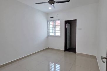 Taman Ehsan Jaya, Pendamaran