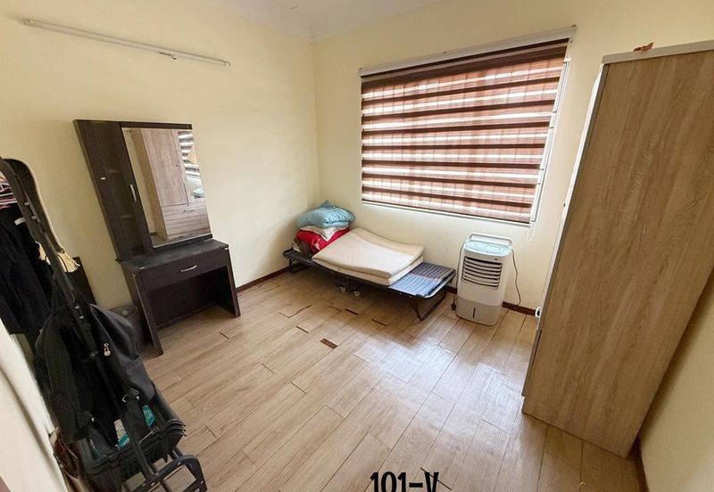 Taman Teluk Gedung Indah