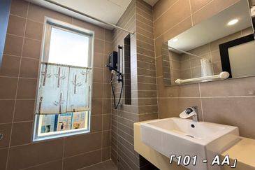 Arahsia Residences, Tropicana Aman