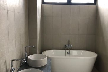 Dalia Residences @ Tropicana Aman