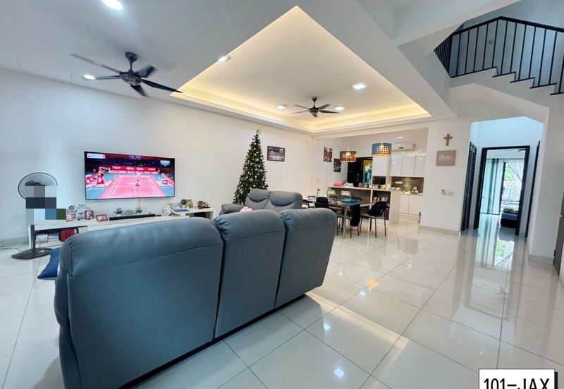 Duta Villa, Setia Alam