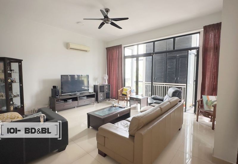 [VALUE BUY] WITH PRIVATE GARAGE!!! Maple Terrace, Denai Alam Triple Storey Superlink House