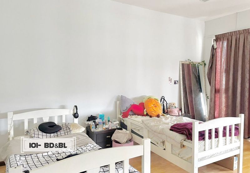 [VALUE BUY] WITH PRIVATE GARAGE!!! Maple Terrace, Denai Alam Triple Storey Superlink House