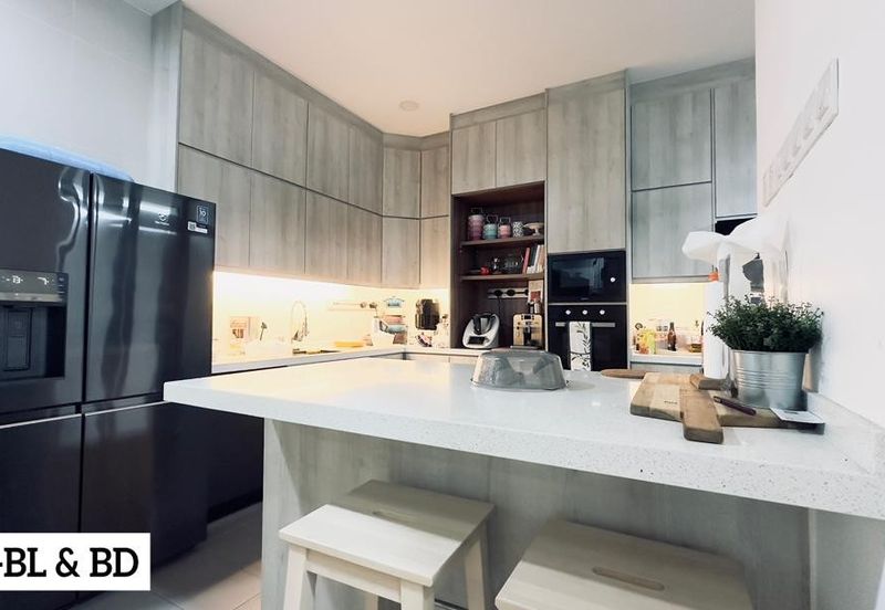 [VALUE BUY] WIth Private Garage!!!  Maple Terrace, Denai Alam Triple Storey Superlink House