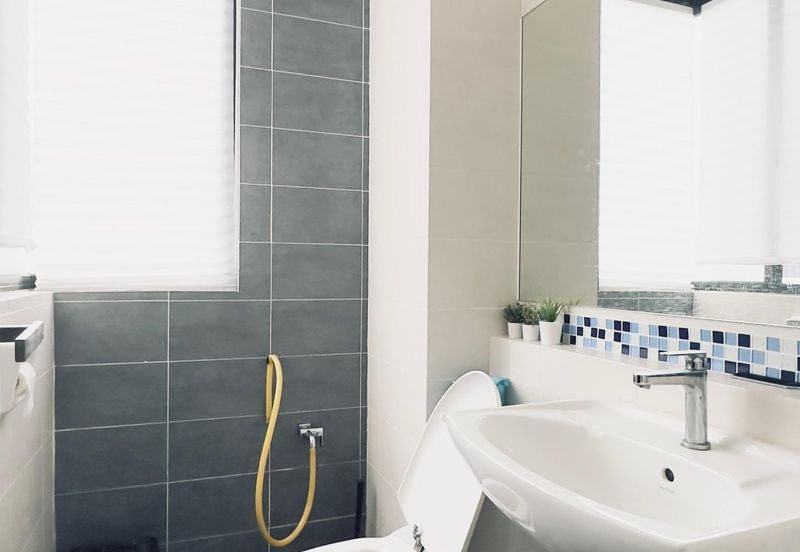 [VALUE BUY] WIth Private Garage!!!  Maple Terrace, Denai Alam Triple Storey Superlink House