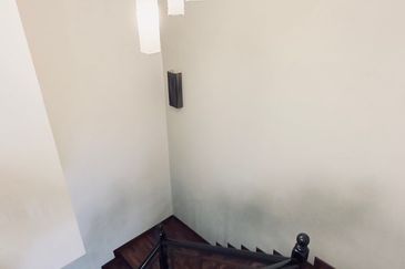 [RENOVATED] VALUE BUY!!! Jalan Birai, Bukit Jelutong Seksyen U8 Double Storey Superlink House