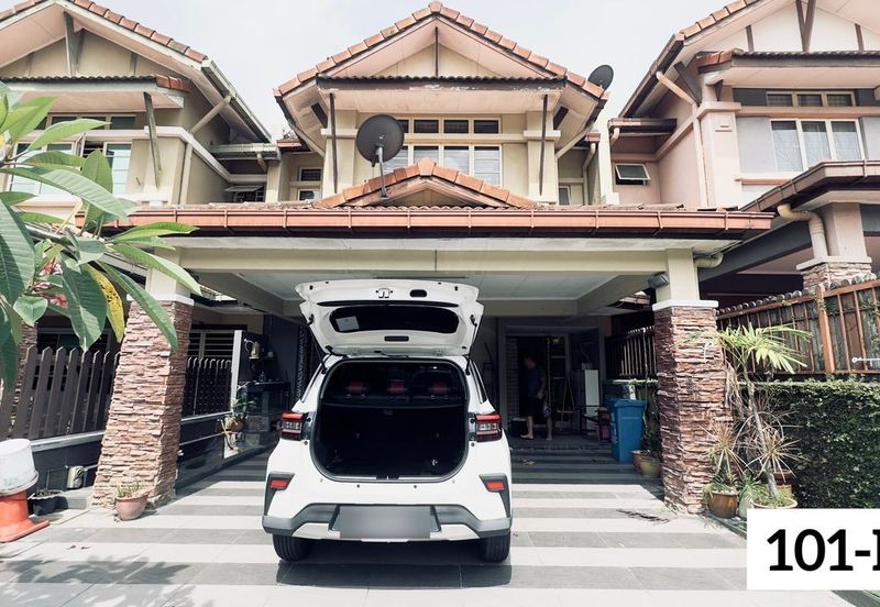 [RENOVATED] VALUE BUY!!! Jalan Birai, Bukit Jelutong Seksyen U8 Double Storey Superlink House