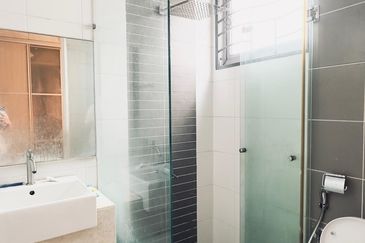 [FULLY RENOVATED] HOT SALE!!! Willow Park, Denai Alam Double Storey Semi-D House