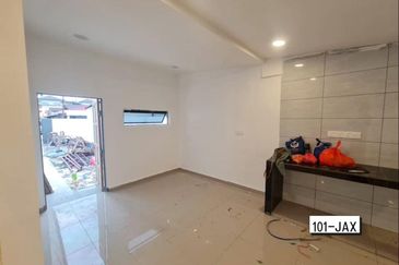 Taman Tepi Sungai ( Taman Teluk Pulai Indah )