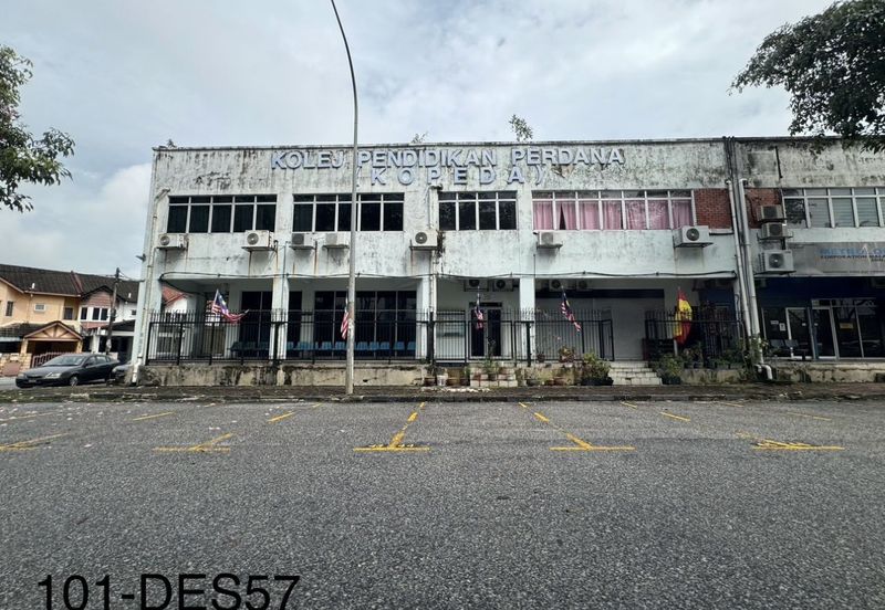 Super Below Market 2 Storey Link Shoplot Seksyen 8 Shah Alam
