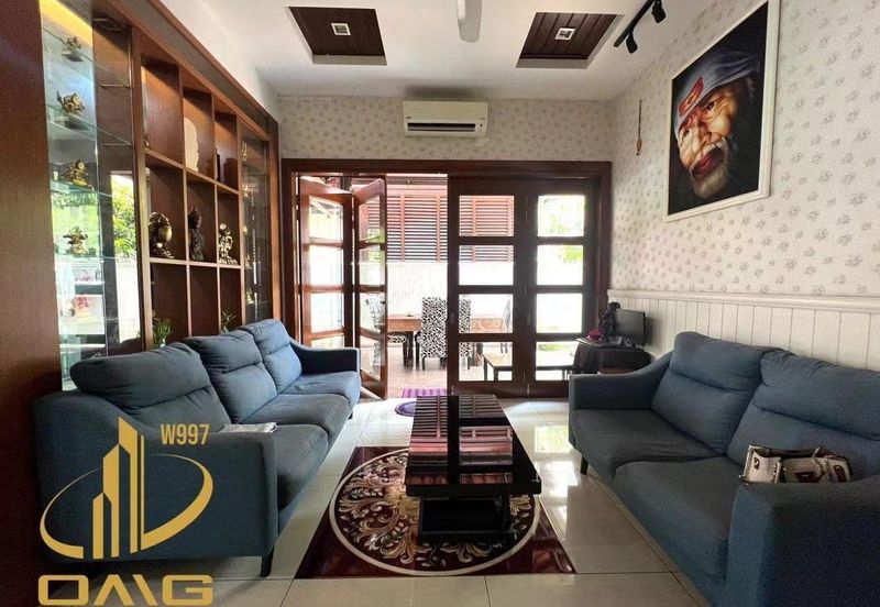 Jalan Cemara, Bandar Botanik