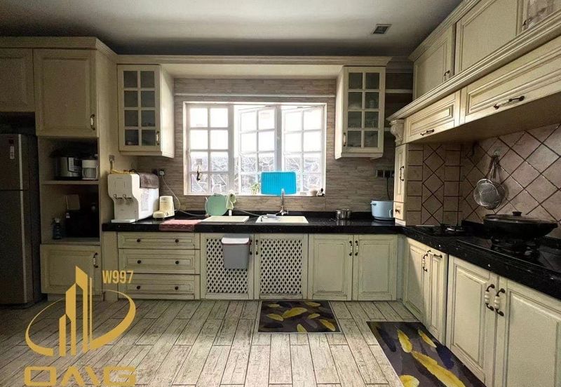 Jalan Cemara, Bandar Botanik