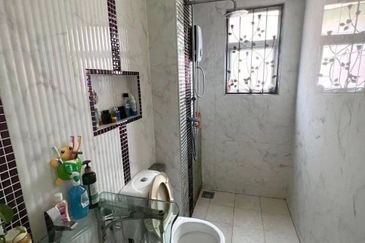 Jalan Cemara, Bandar Botanik