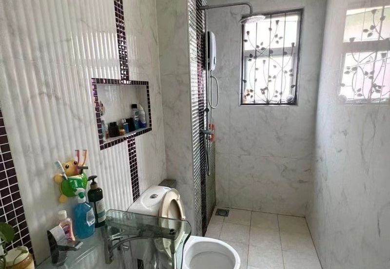 Jalan Cemara, Bandar Botanik