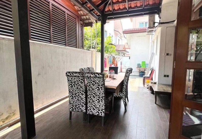 Jalan Cemara, Bandar Botanik