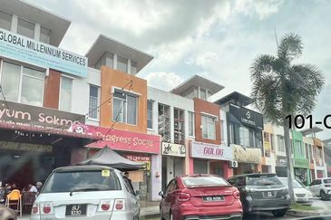 GM Klang Wholesale City