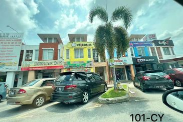 GM Klang Wholesale City