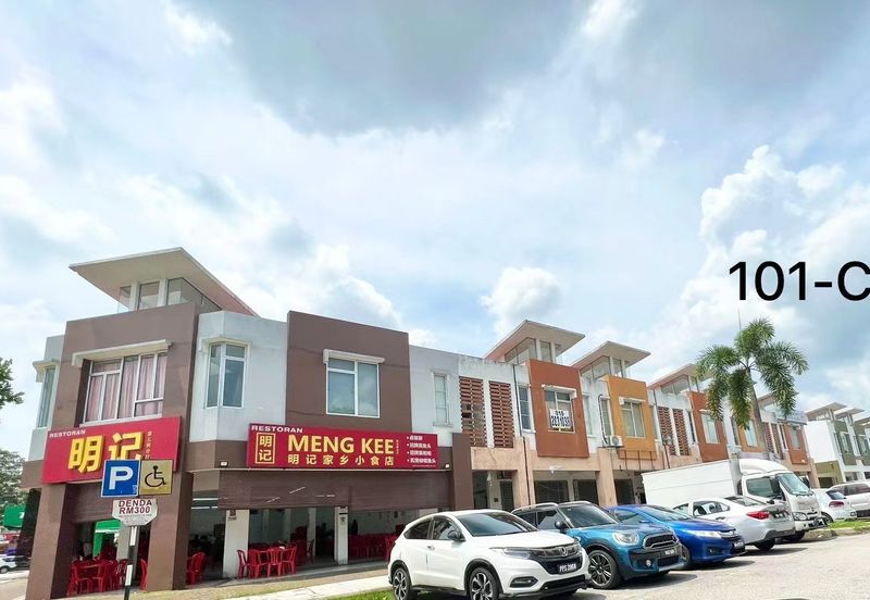 GM Klang Wholesale City