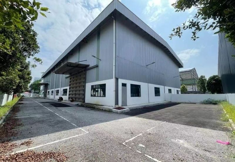 Welcome Investor 3 Storey Semi D Factory  Puncak Alam